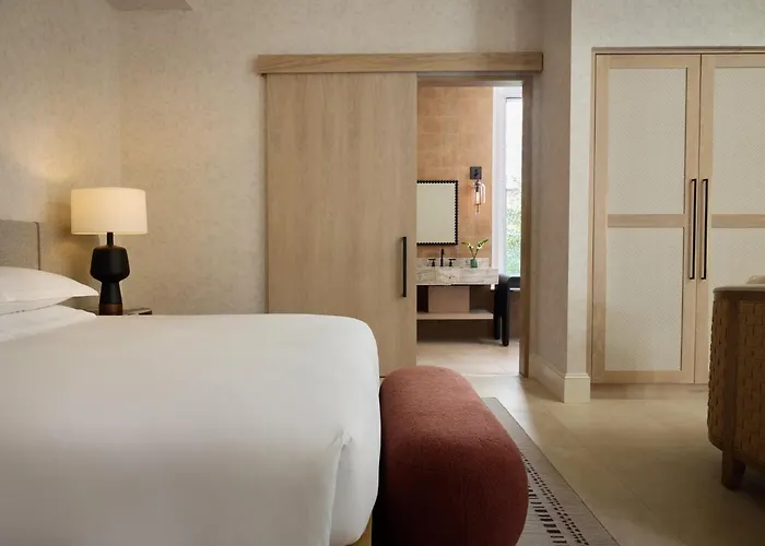 Historic Junior Suite