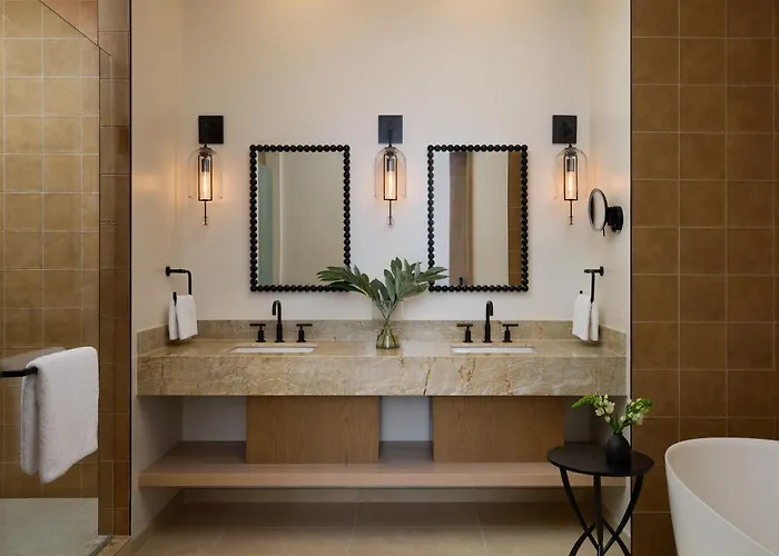 Historic King Suite